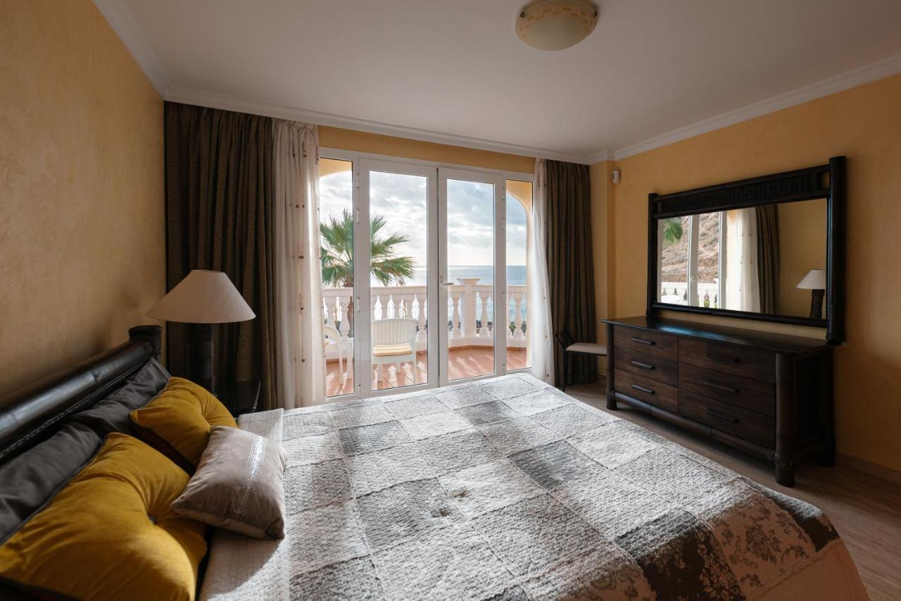 Villa Faya On The First Ocean Line With New Heated Pool Los Cristianos  Dış mekan fotoğraf